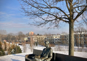 pomnik Jana Karskiego w Parku Ocalałych