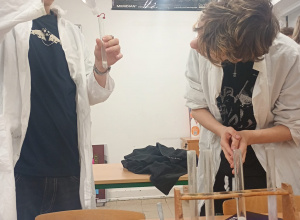 Chemia w praktyce — mydła z tłuszczów (klasa 3B)