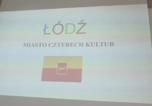 Pierwszy slajd prezentacji studentów UŁ